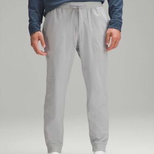 Lululemon Men’s ABC Jogger Size XL Tall Warpstreme Pants Silver Drop Gray M5AOJS